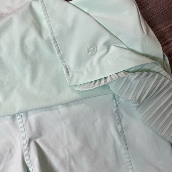 lululemon athletica Asymmetrical Skirt in Light Green - Picture 7 of 9